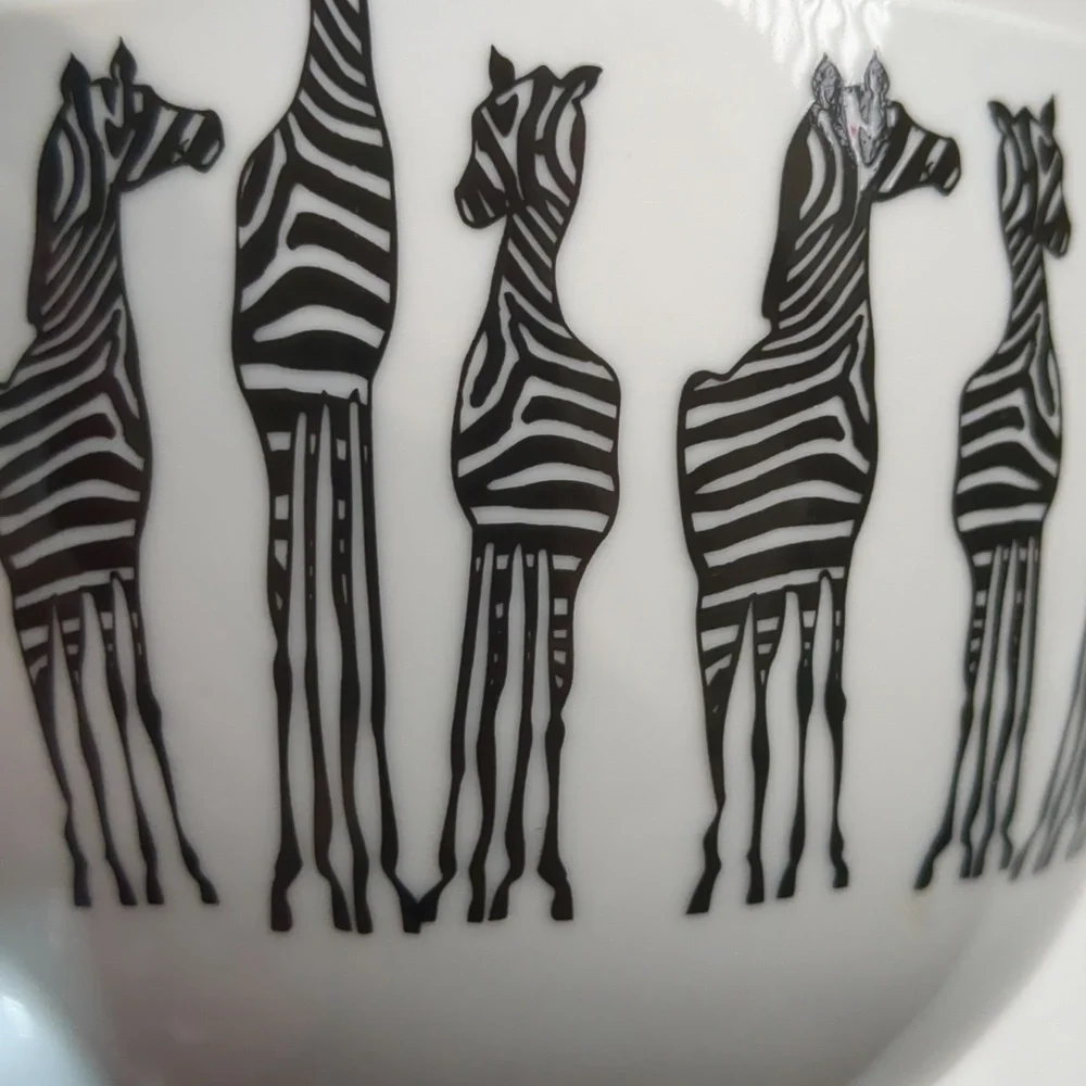 Pier 1 Imports Zebra Porcelain Mug 16 Oz Set Of 2